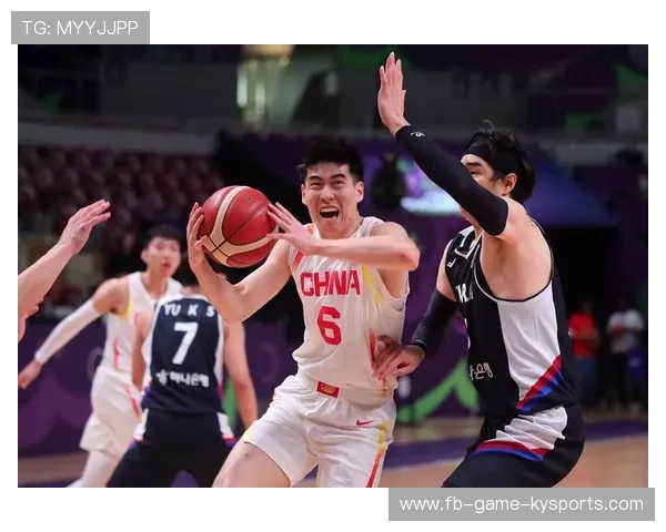 中国青少年篮球队在国际赛事中表现优异，彰显国家体育实力，我国青少年篮球体校