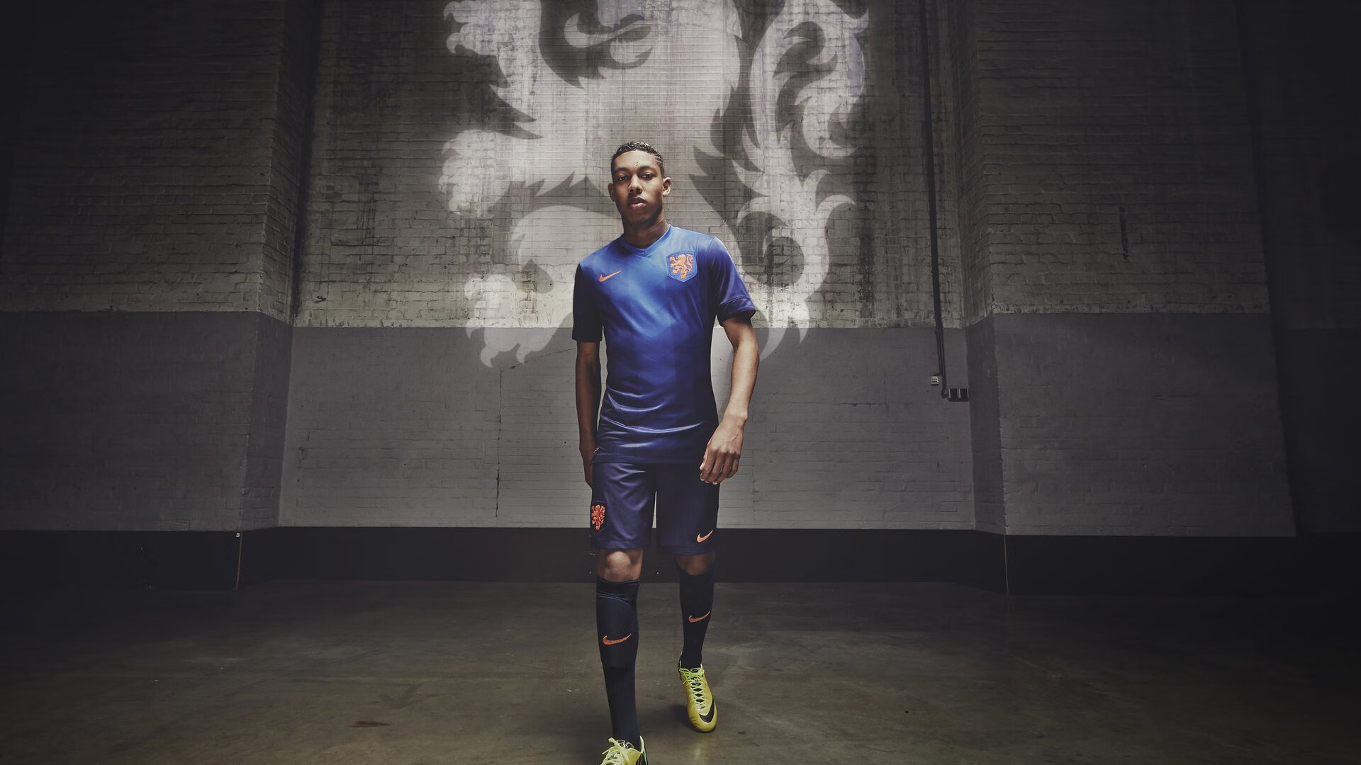 核心球员心理素质稳定，经验累积成果明显，球场核心球员