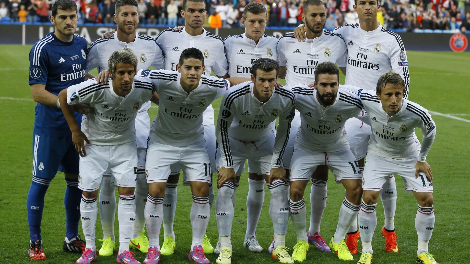 湖人小前锋首次公开亮相表达对新赛季期待，湖人小阵容